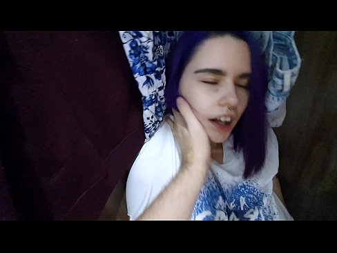 ❤️ Олоод миний эгч нь шүүгээний болон тусалсан түүний булэг ️ Чанартай порно порно дээр mn.hqpornvideos.ru ❌️